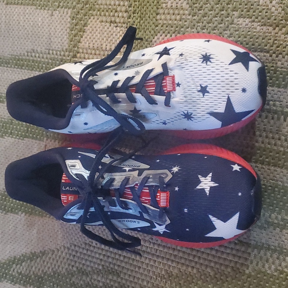 Brooks Launch 8 Stars & Stripes